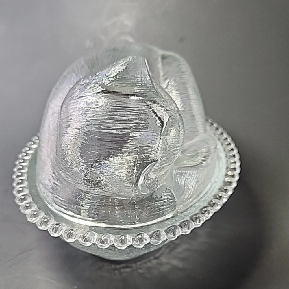 Vintage Indiana Glass Sleeping Cat On Nest Basket Covered Candy Dish Chipless - Picture 8 of 10